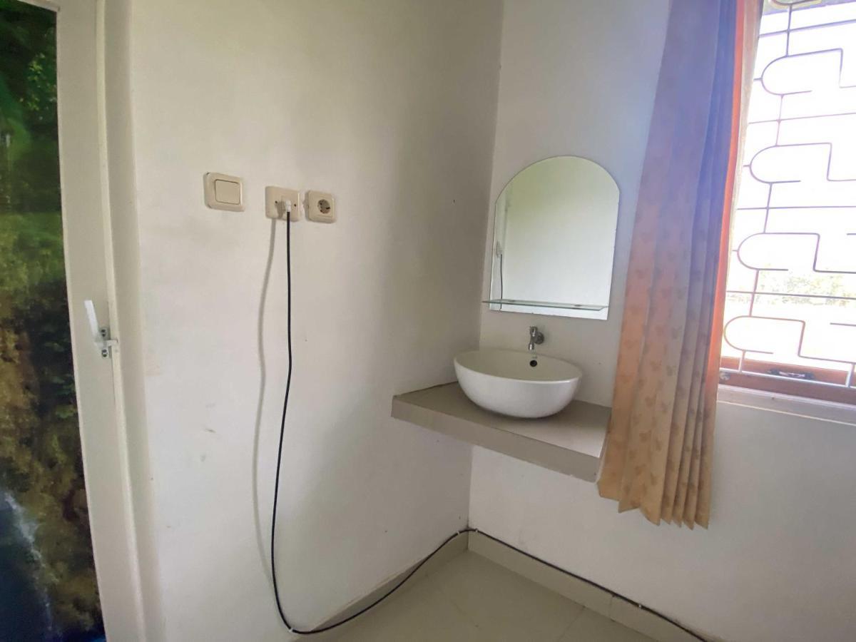 Ana Inn Ambarawa Mitra Reddoorz Semarang Extérieur photo