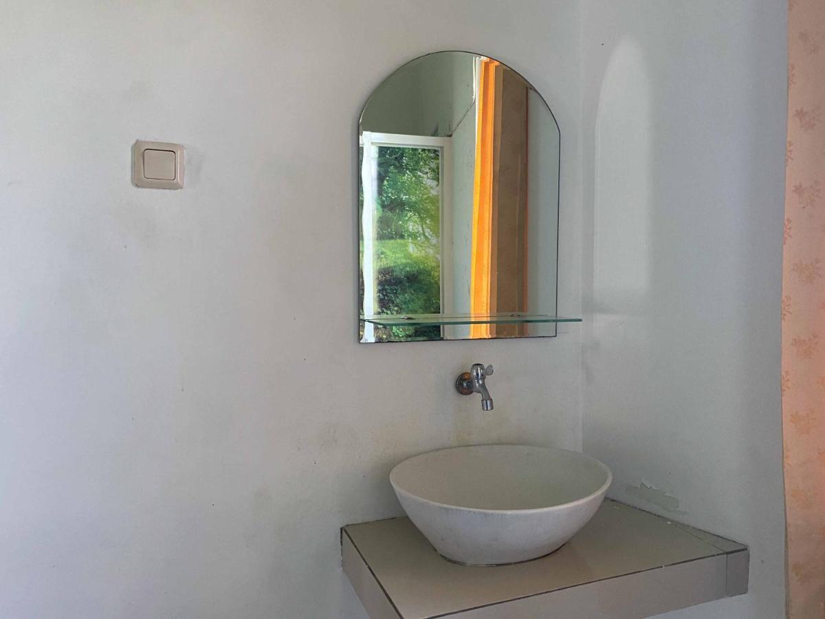 Ana Inn Ambarawa Mitra Reddoorz Semarang Extérieur photo